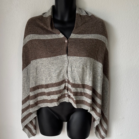 🔥Closet Closing!🔥 100% Cashmere Poncho/Scarf - Picture 1 of 5